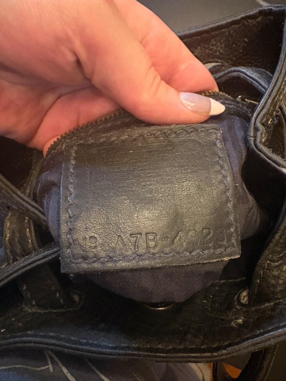 Garage Blowout Vintage Black Pebbled Leather Drawstring Backpack Bag - Picture 7 of 7